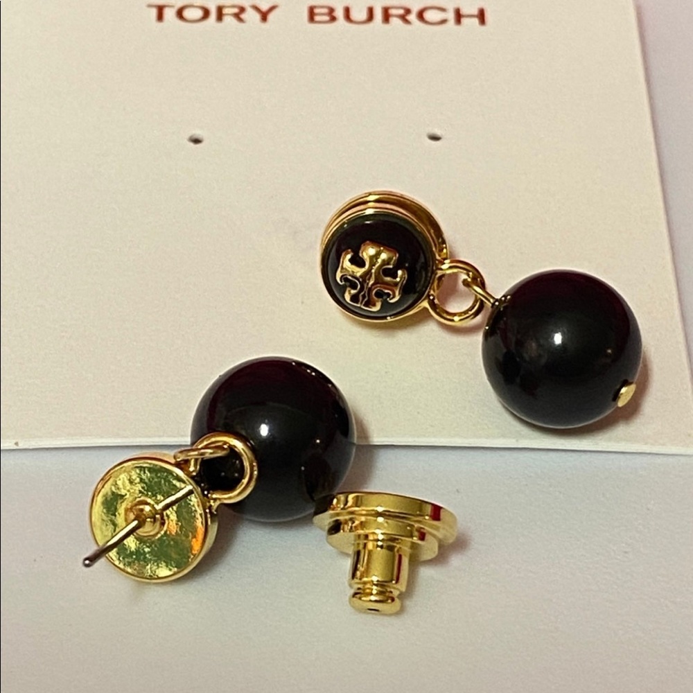 Tory Burch onyx earring